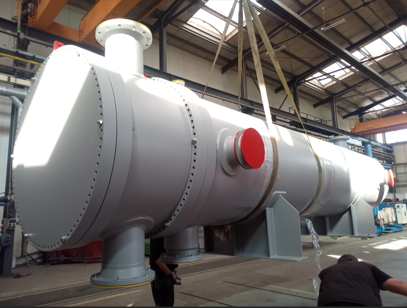 Condenser shell